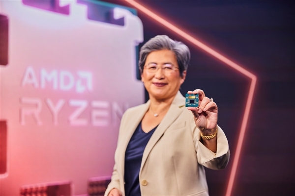 AMD EPYC处理器份额创新高！收入占比已达33.7％ EPYC处理器 第1张