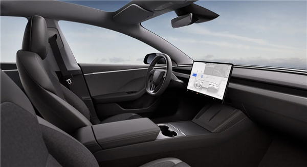 约售28.78万 特斯拉Model 3入门版在墨西哥简配：更加“毛坯风” 3入门版 第1张
