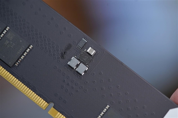 时尚极简超频利器！科赋FIT V DDR5 6000内存条图赏 科赋FIT 6000内存 第14张