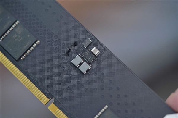 时尚极简超频利器！科赋FIT V DDR5 6000内存条图赏 科赋FIT 6000内存 第15张