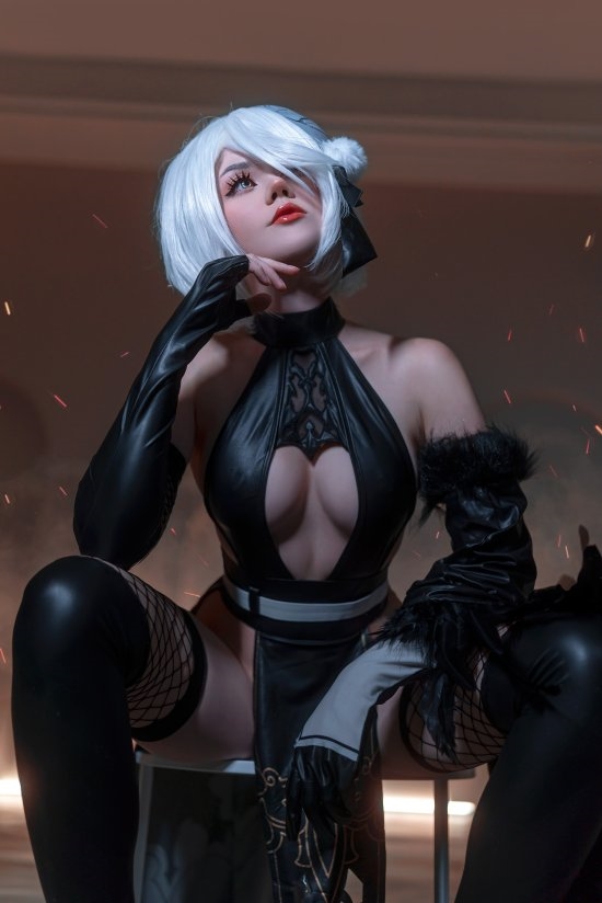 俄美女二次元Coser图赏：神仙颜值 身材火爆 俄美女二次元Coser 第5张