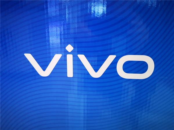 vivo X200系列屏幕供应商泄露：京东方、维信诺同时供货 X200 第2张