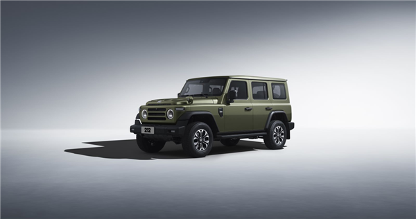 212首款新车T01上市！定位硬派越野 售价13.99-17.29万元 212新车T01 硬派越野 第3张