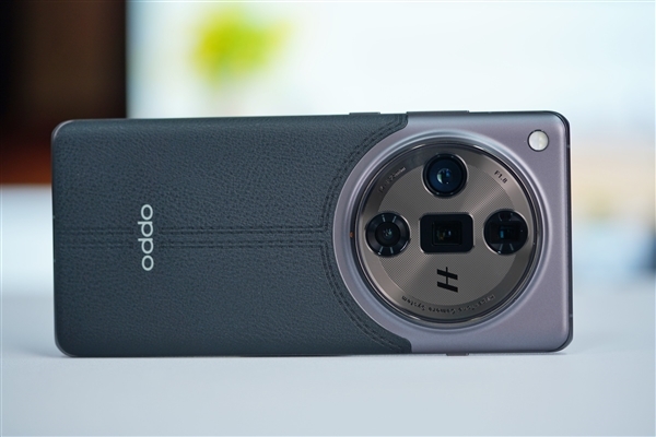 全球首款天玑9400双潜望旗舰！曝OPPO Find X8 Pro最快10月发布 OPPO Pro 第2张