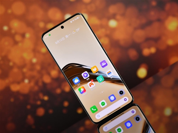 旗舰潜望长焦同档唯一！真我13 Pro+上手 真我13 Pro+ 第22张