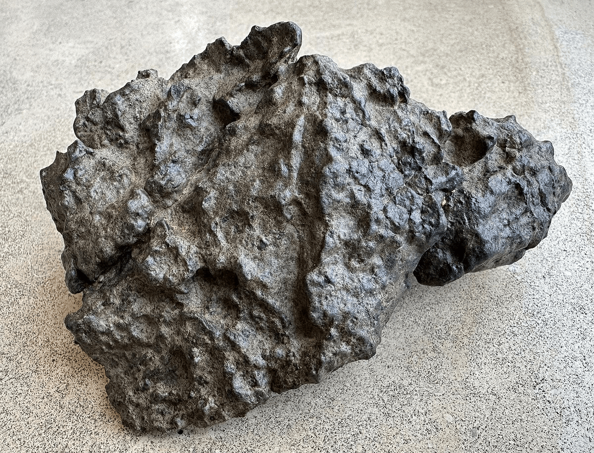 陨石不再神秘！科学家称：地球部分陨石来自火星，能精准具体的火山区撞击坑！  陨石 第2张