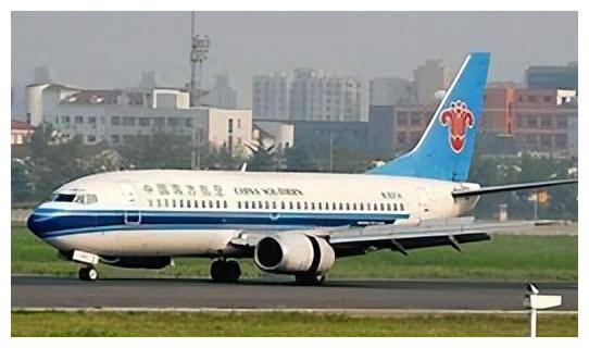 离奇桂林空难：141人无一完整尸体，只找到了2吨飞机残骸  桂林空难 第4张