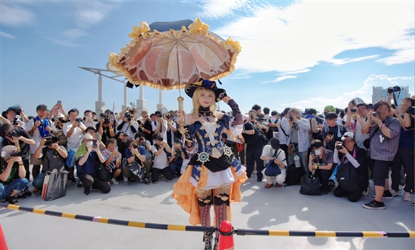 《生化4RE》阿什莉体模Cos美图 穿着清凉真性感 生化4RE 阿什莉体模Cos 第7张