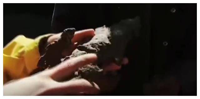 云南深山诡异毒泉竟能让人变哑，泉边寸草不生，连牛羊不敢靠近  云南深山诡异毒泉 第17张