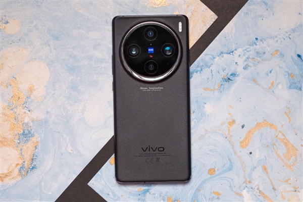 全球首款天玑9400旗舰入网！vivo X200系列三证齐全 天玑9400 vivo X200 第1张