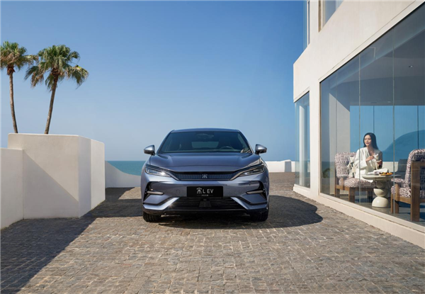 比亚迪最美纯电轿跑SUV 新款宋L EV上市：18.98万起 EV 第1张