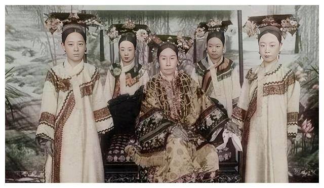 慈禧死后，她身上发生了6件“离奇”的事，到底是巧合还是天意？  慈禧 6件离奇事 第5张