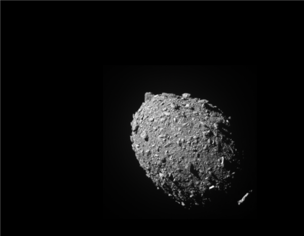 美国航天器两年前的撞击行星测试 可能形成持续上百年的流星雨 美国航天器 第2张