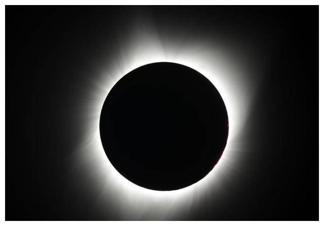 900年前血月临世，致使月亮神秘失踪？科学家：此等现象尤为罕见  血月临世 月亮 第43张