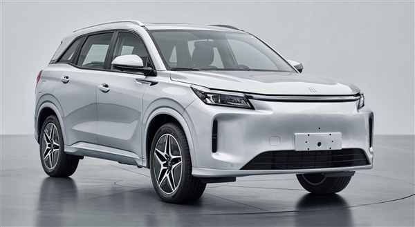 青春版问界M7 赛力斯蓝电E5 PLUS内饰曝光：零部件可通用 PLUS 第3张