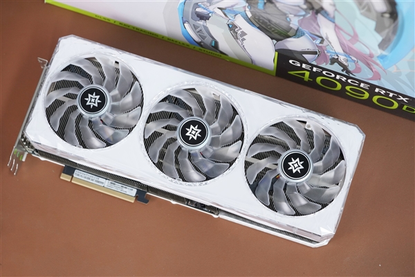15999元卡皇！影驰RTX 4090D星曜显卡图赏 影驰RTX 4090D星曜显卡 第4张