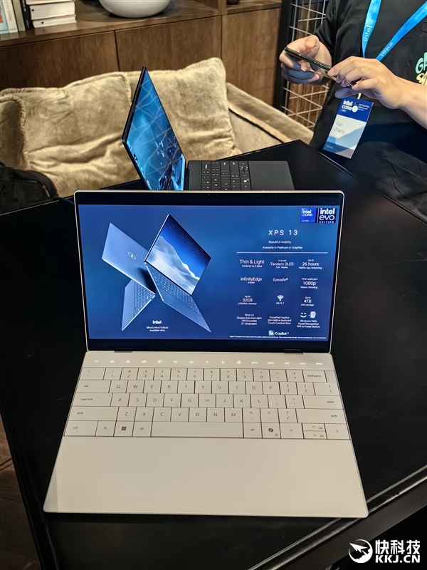 AI提升1843％！酷睿Ultra 200V系列正式发布：史上最快单核、功耗骤降50％ AI提升1843％ 酷睿Ultra 200V系列 第16张