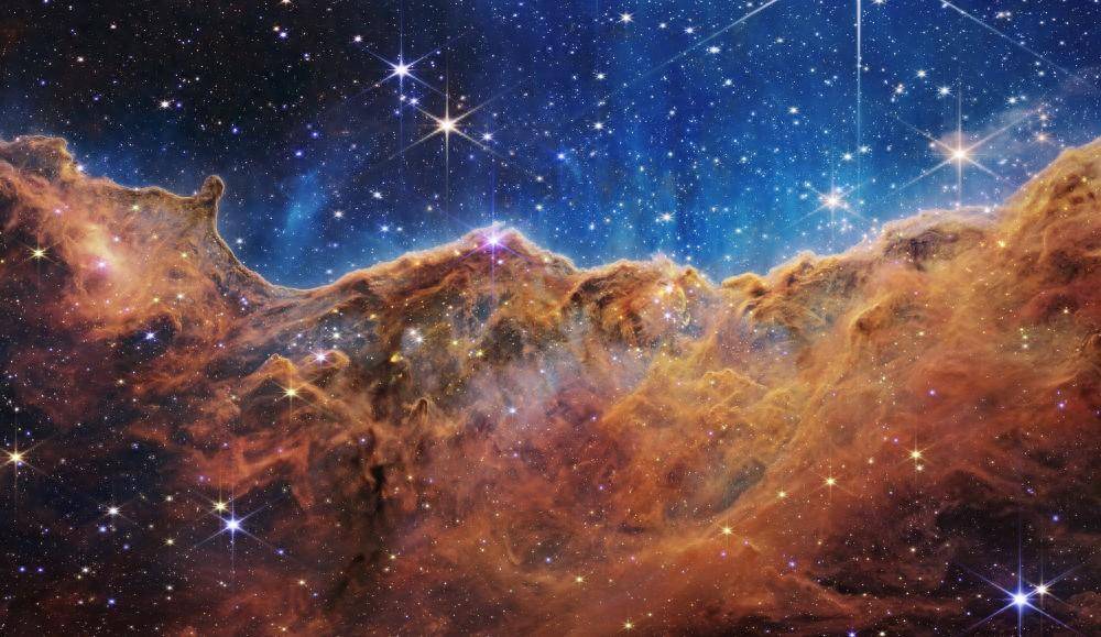 神秘“小红点”可能是恒星高度密集的星系  恒星星系 第1张