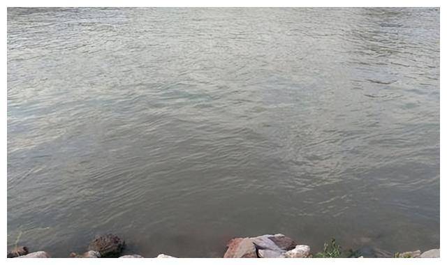 湖南山村怪事连连，半夜响起诡异的敲打声，游客外出发现吓人白影  湖南山村怪事 第20张