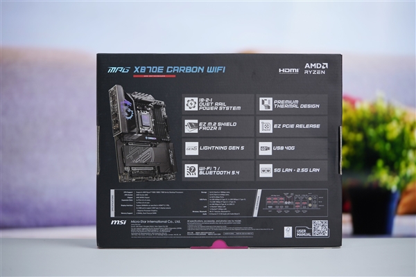 AMD锐龙9000新座驾！微星MPG X870E CARBON WiFi主板图赏 AMD锐龙9000 微星MPG WiFi主板 第25张