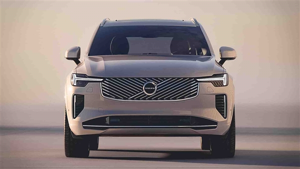 中期改款沃尔沃XC90官图发布：毫无新意 沃尔沃XC90 第2张