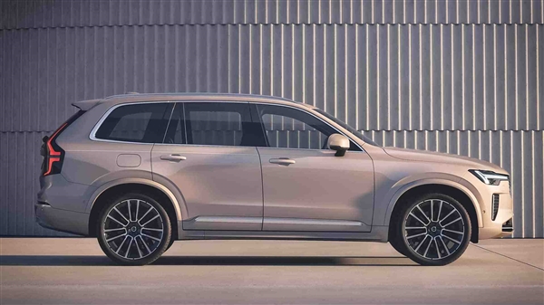 中期改款沃尔沃XC90官图发布：毫无新意 沃尔沃XC90 第3张