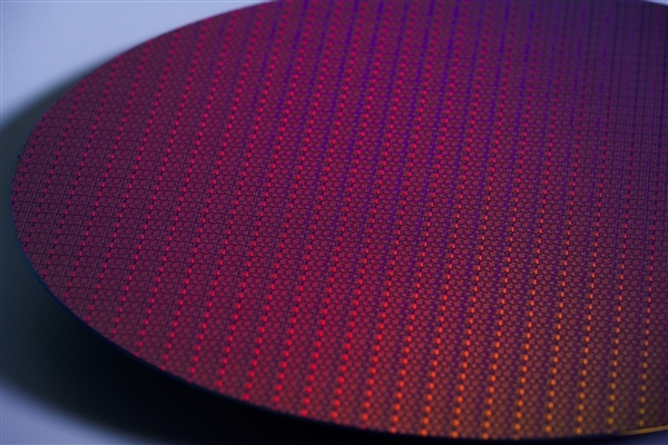 Intel：18A工艺缺陷率非常低 潜在客户正排队 Intel 18A工艺 第2张