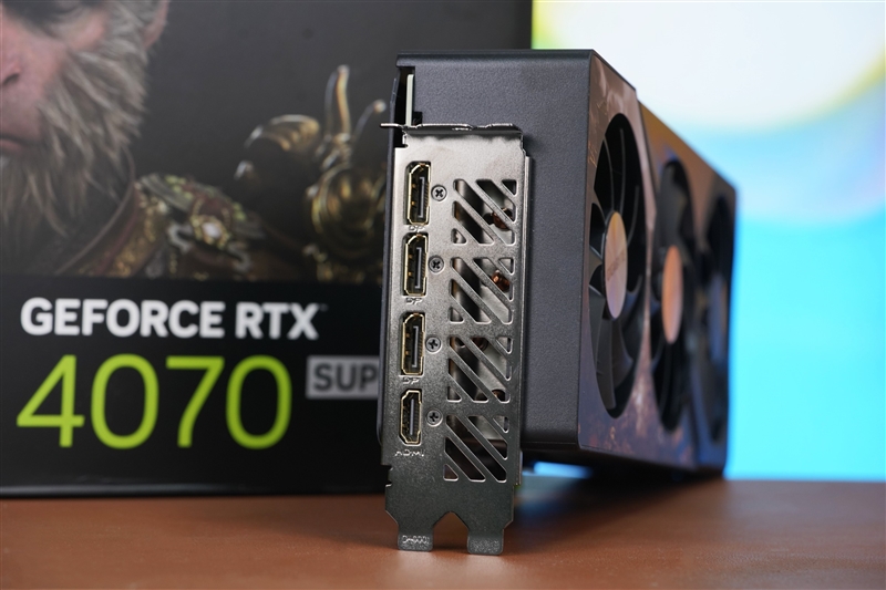 技嘉RTX 4070 SUPER WUKONG OC显卡评测：天命人最佳2K游戏搭档 温度仅61℃ OC显卡评测 第10张
