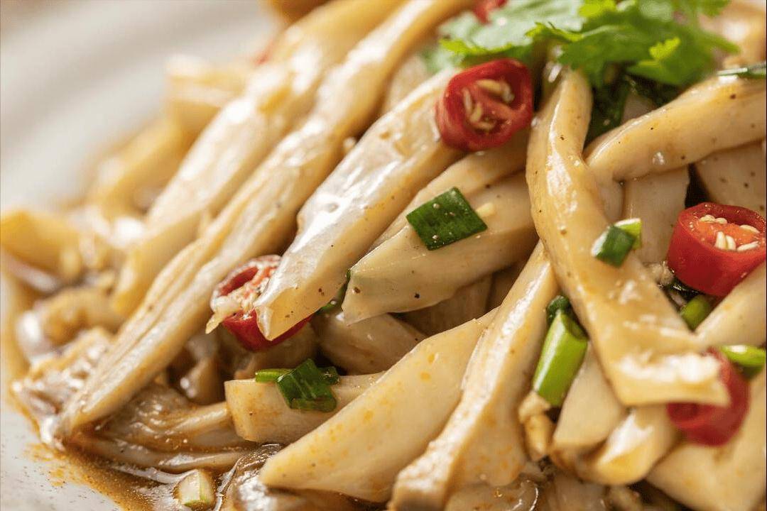秋天吃杏鲍菇，浑身都是宝，富含18种氨基酸，增强体质健康度秋  杏鲍菇 氨基酸 第3张