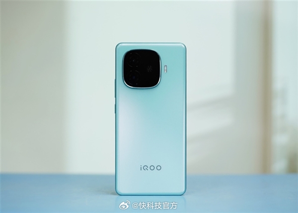 iQOO Z9 Turbo+蓄势待发：天玑最强芯+6400mAh巨无霸电池 Turbo+ 第1张