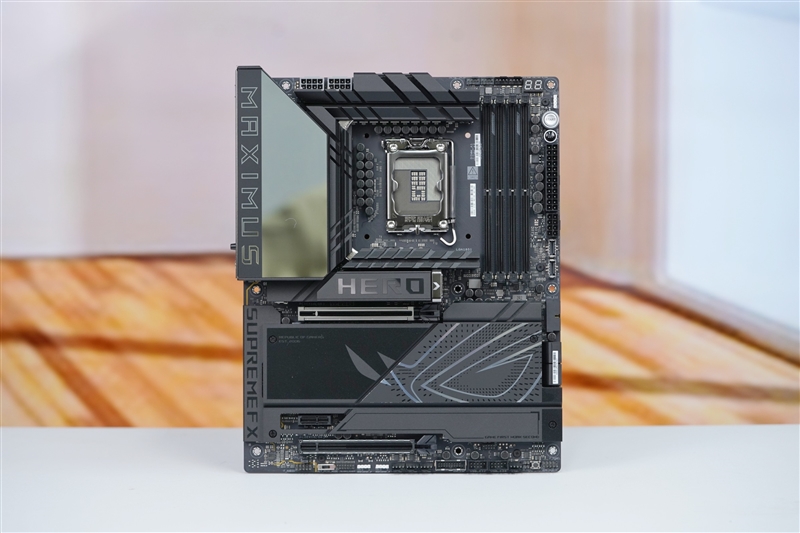 5K价位Ultra 9 285K最佳座驾！ROG MAXIMUS Z890 HERO评测 ROG 第1张