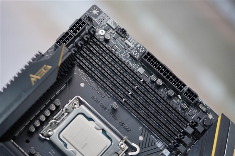 功耗比锐龙7还低！Intel酷睿Ultra 9 285K/5 245K首发评测：游戏性能一言难尽 Intel酷睿Ultra 245K评测 第23张