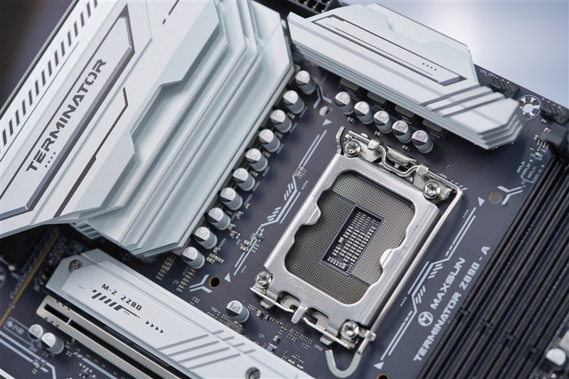 Ultra 200S性价比玩家首选！铭瑄MS-终结者Z890-A WIFI评测：BIOS和性能表现都进步明显 铭瑄MS-终结者Z890-A WIFI评测 第27张