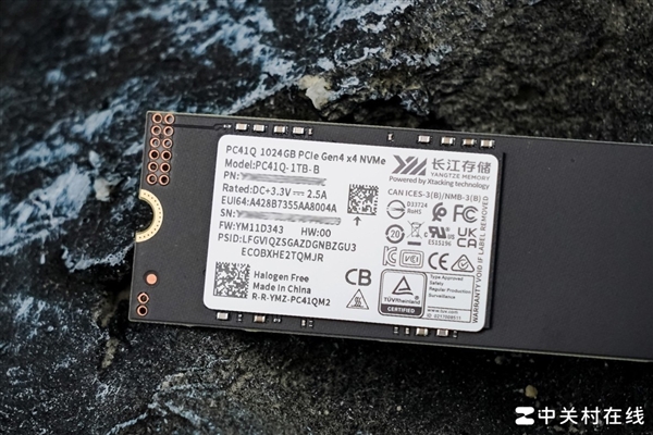 长江存储PC41Q上手：高效能OEM固态硬盘新力作 长江存储PC41Q 第2张
