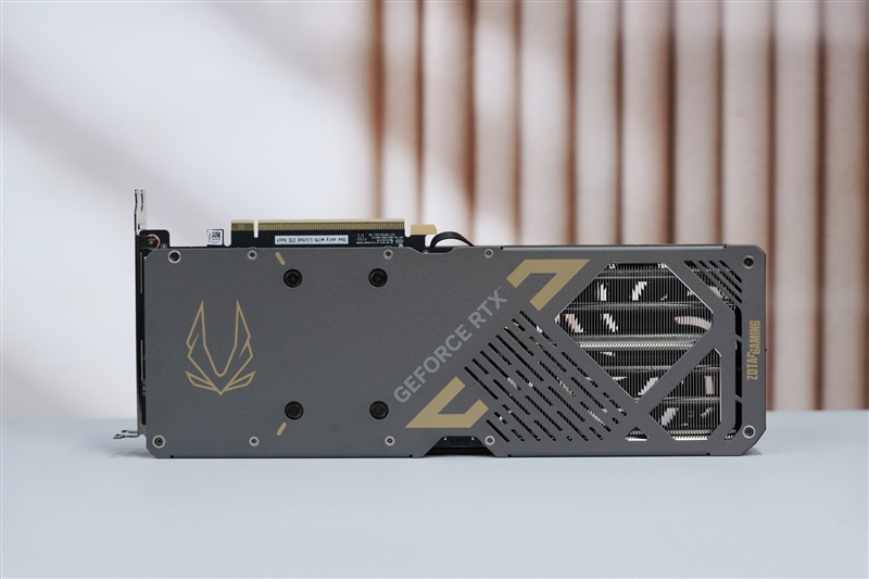 超频能力媲美顶级非公！索泰RTX 5070 SOLID OC评测 索泰RTX 第6张
