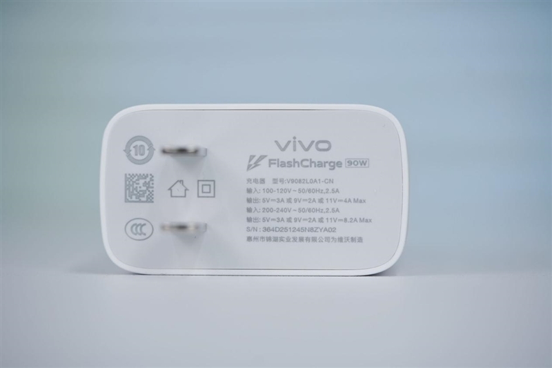 史上最大容量蓝海电池加持 vivo Y300 Pro+评测：一部能用20小时的国民手机 Pro+评测 第12张