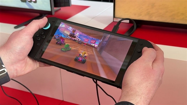 《赛博朋克2077》Switch 2版试玩：30帧、画面还行 赛博朋克2077 第10张