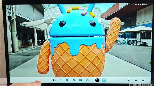 媲美Windows!Android 16全新桌面模式首测:手机一插秒变电脑 Android 16全新桌面模式 第2张 媲美Windows!Android 16全新桌面模式首测:手机一插秒变电脑 Android 16全新桌面模式 第2张