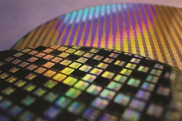 Intel 18A成了!微软已正式下单 谷歌、英伟达也都要用 18A 第1张 Intel 18A成了!微软已正式下单 谷歌、英伟达也都要用 18A 第1张