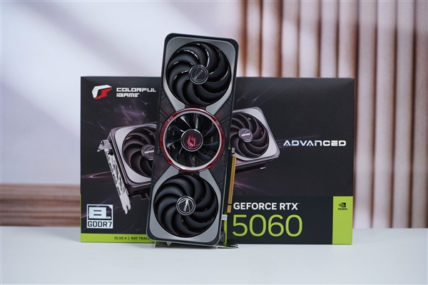 快科技5月20日消息,七彩虹正式推出了iGame RTX 5060 Adavanced OC显卡。 七彩虹iGame OC 第1张 快科技5月20日消息,七彩虹正式推出了iGame RTX 5060 Adavanced OC显卡。 七彩虹iGame OC 第1张