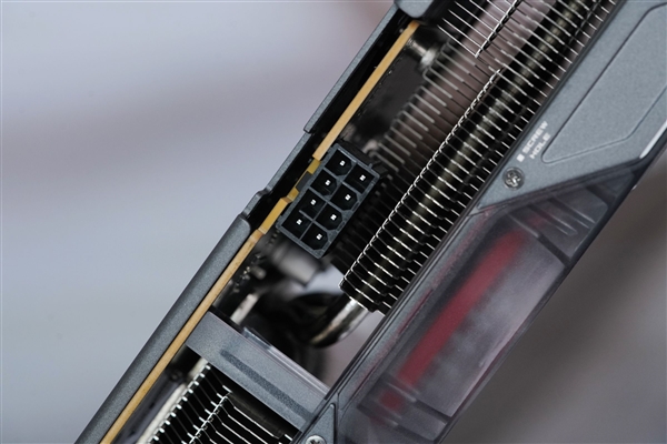 快科技5月20日消息,七彩虹正式推出了iGame RTX 5060 Adavanced OC显卡。 七彩虹iGame OC 第19张 快科技5月20日消息,七彩虹正式推出了iGame RTX 5060 Adavanced OC显卡。 七彩虹iGame OC 第19张