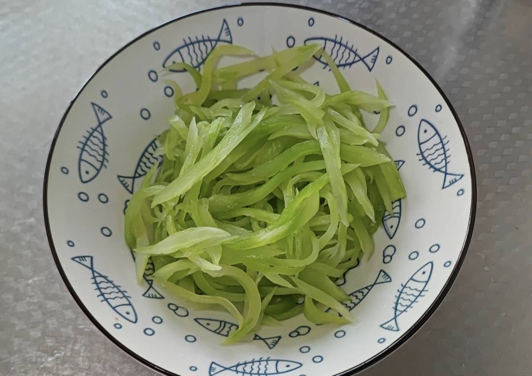 小满不吃苦,长夏要受苦,明日小满,要吃3种“苦味”,清热消暑 小满不吃苦 长夏要受苦 第15张 小满不吃苦,长夏要受苦,明日小满,要吃3种“苦味”,清热消暑 小满不吃苦 长夏要受苦 第15张