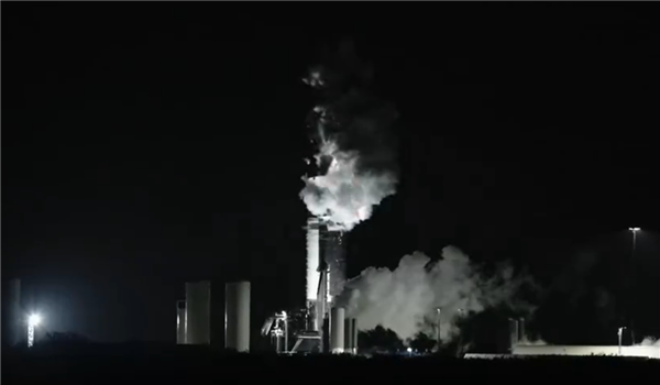 马斯克被曝放弃殖民火星计划 曾称2028年要登陆火星 第2张 马斯克被曝放弃殖民火星计划 曾称2028年要登陆火星 第2张