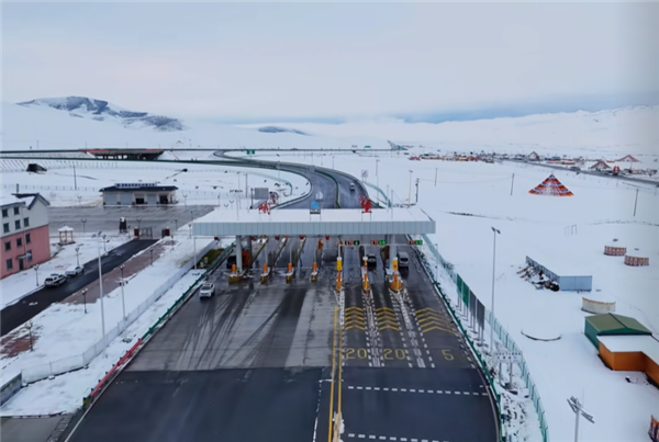 青海祁连七月飞雪 当地气象局回应:概率非常低 第1张 青海祁连七月飞雪 当地气象局回应:概率非常低 第1张