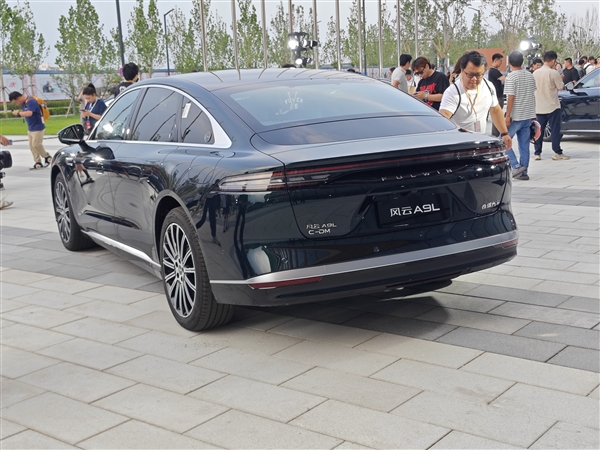 实测能跑2500公里!奇瑞C级轿车风云A9L上市:万起 奇瑞风云A9L 第10张 实测能跑2500公里!奇瑞C级轿车风云A9L上市:万起 奇瑞风云A9L 第10张