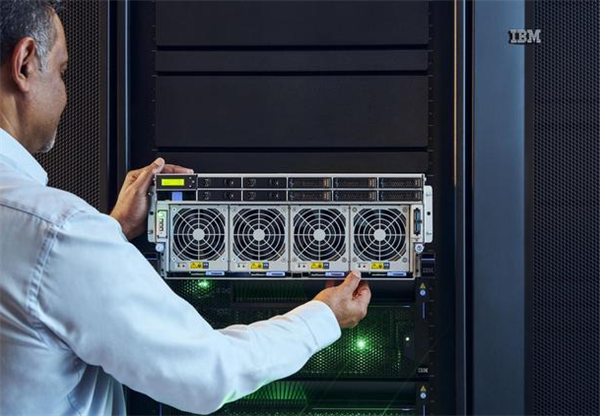 IBM推出Power11服务器：正常运作时间达99.9999% 零停机维护 Power11服务器 第2张