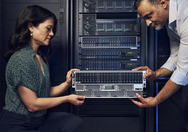 IBM推出Power11服务器：正常运作时间达99.9999% 零停机维护 Power11服务器 第3张