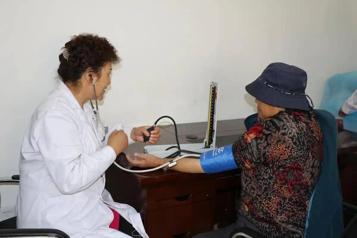 医生坦言:男性若戒掉吸烟,用不了半年时间,身体或有这4个变化 戒烟 第3张 医生坦言:男性若戒掉吸烟,用不了半年时间,身体或有这4个变化 戒烟 第3张