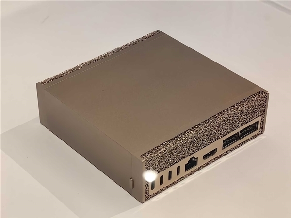 20核+128GB内存、3万元起步:NVIDIA超级CPU秋季量产 NVIDIA超级CPU 第1张 20核+128GB内存、3万元起步:NVIDIA超级CPU秋季量产 NVIDIA超级CPU 第1张
