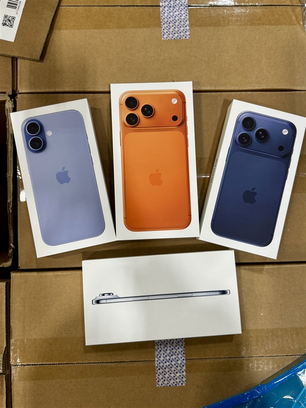 苹果iPhone 17全系包装盒亮相：继续环保 无塑封、无充电头 17 第2张